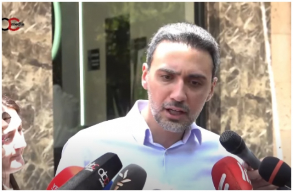 «На данный момент в рамках обыска изъяты 2 предмета, представляющих «опасность», – 2 шапки»: адвокат об обыске в доме Нарека Карапетяна (видео)